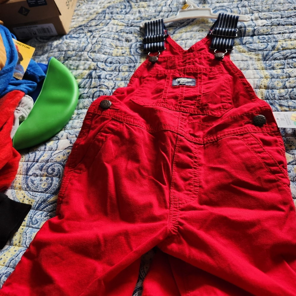 Overall shorts